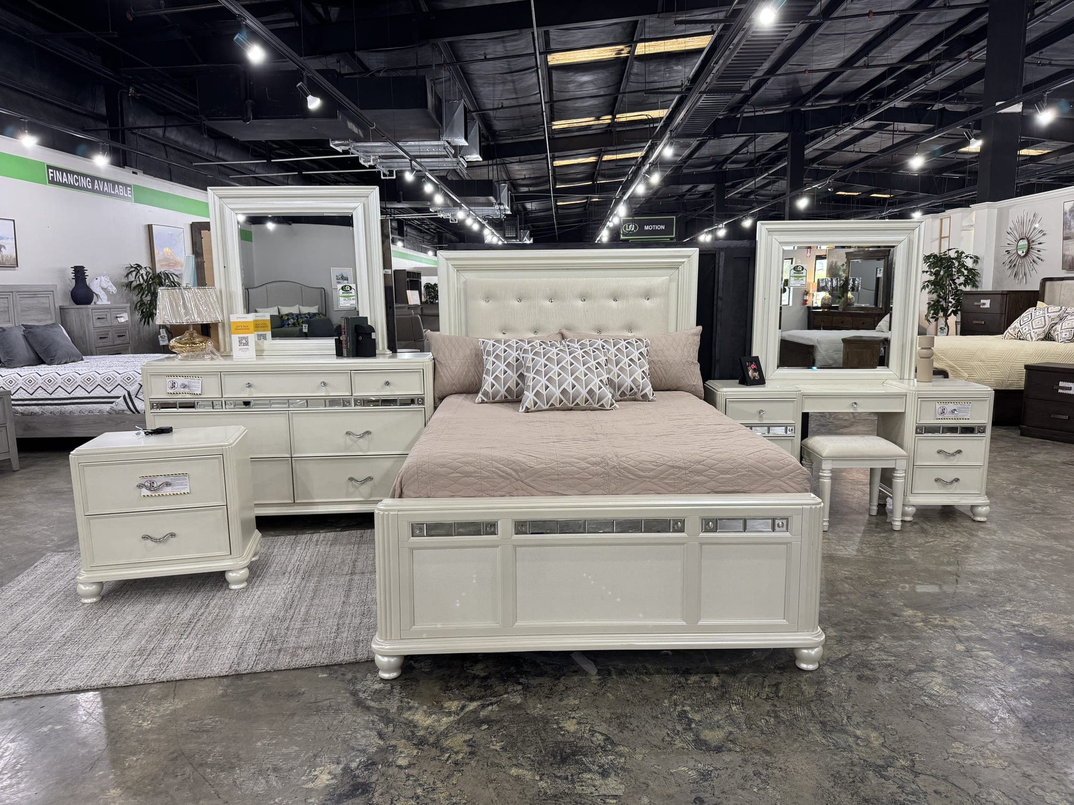 White panel bedroom set with mirror and dresser